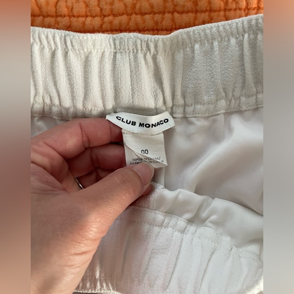 White Club Monaco Slit Capris - Size 00 - Picture 5 of 5